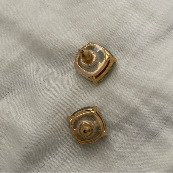 Translucent C Wonder earrings - Picture 2 of 3